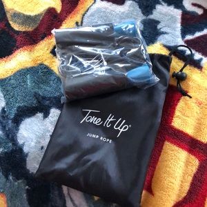 Tone It Up jump rope